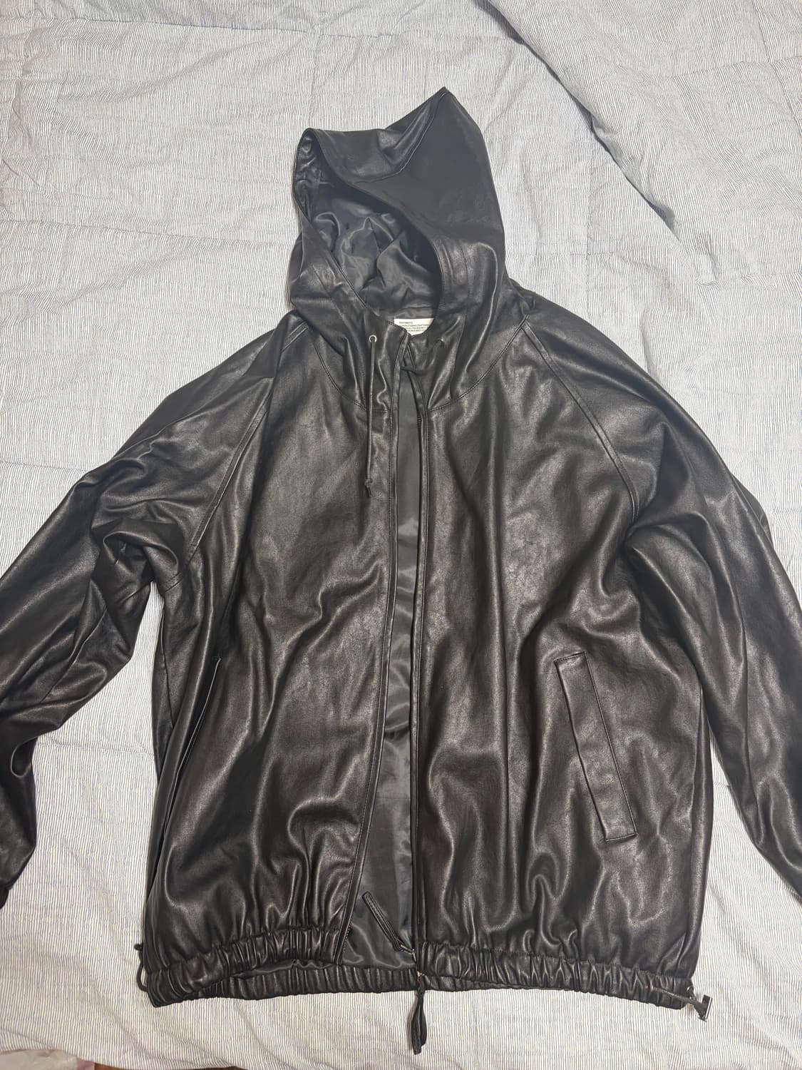 파르티멘토 페이크 레더 후드집업 상품이미지2