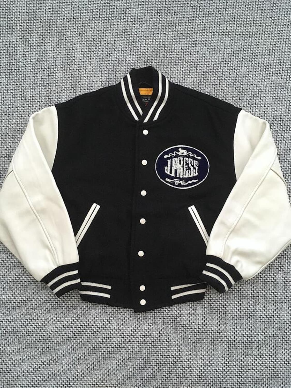 J.PRESS lettering classic varsity jacket 상품이미지1