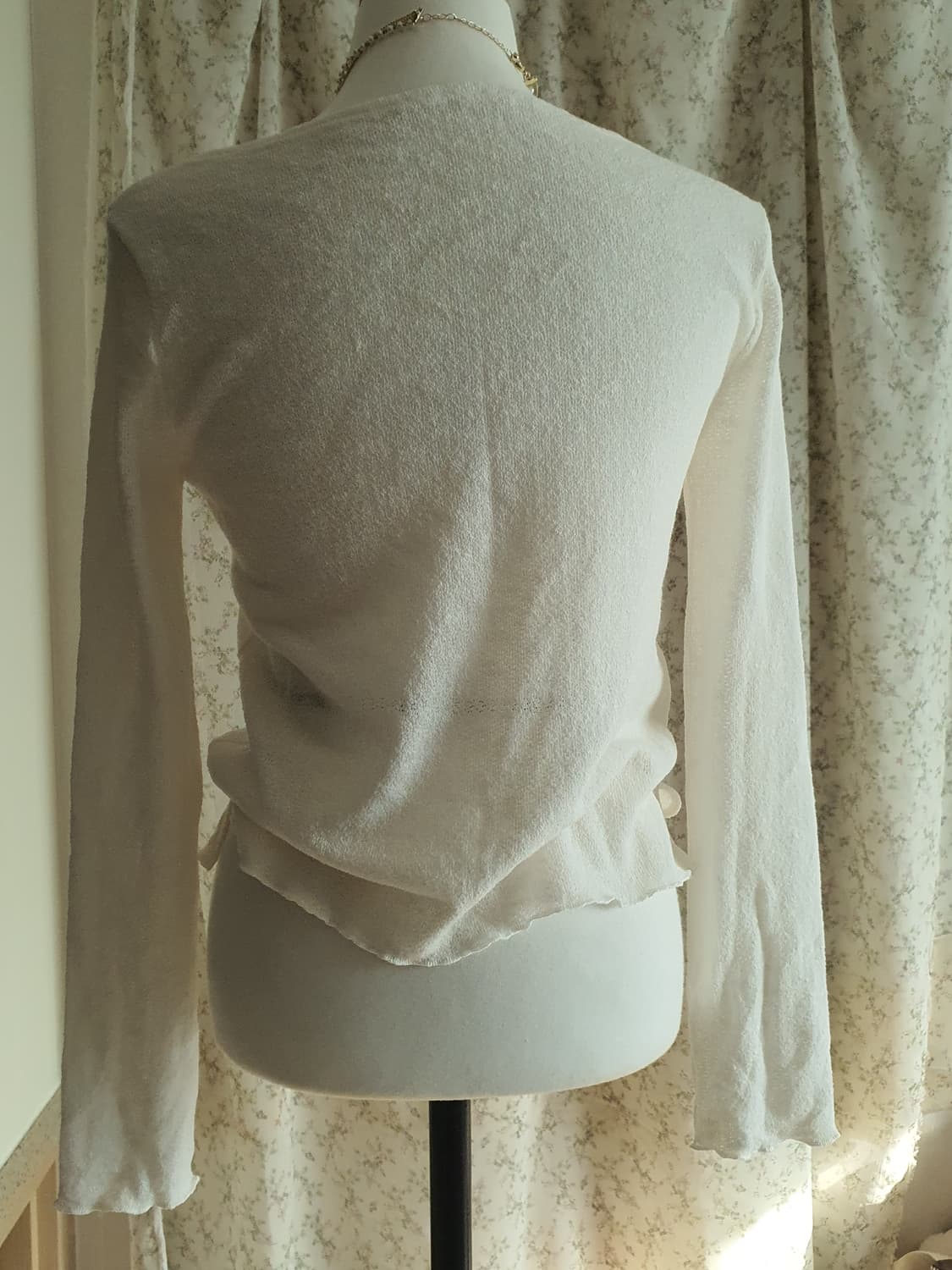 [빈티지] 여리핏 아이보리 브이넥 가디건 얇은 니트 여름가디건 상품이미지3