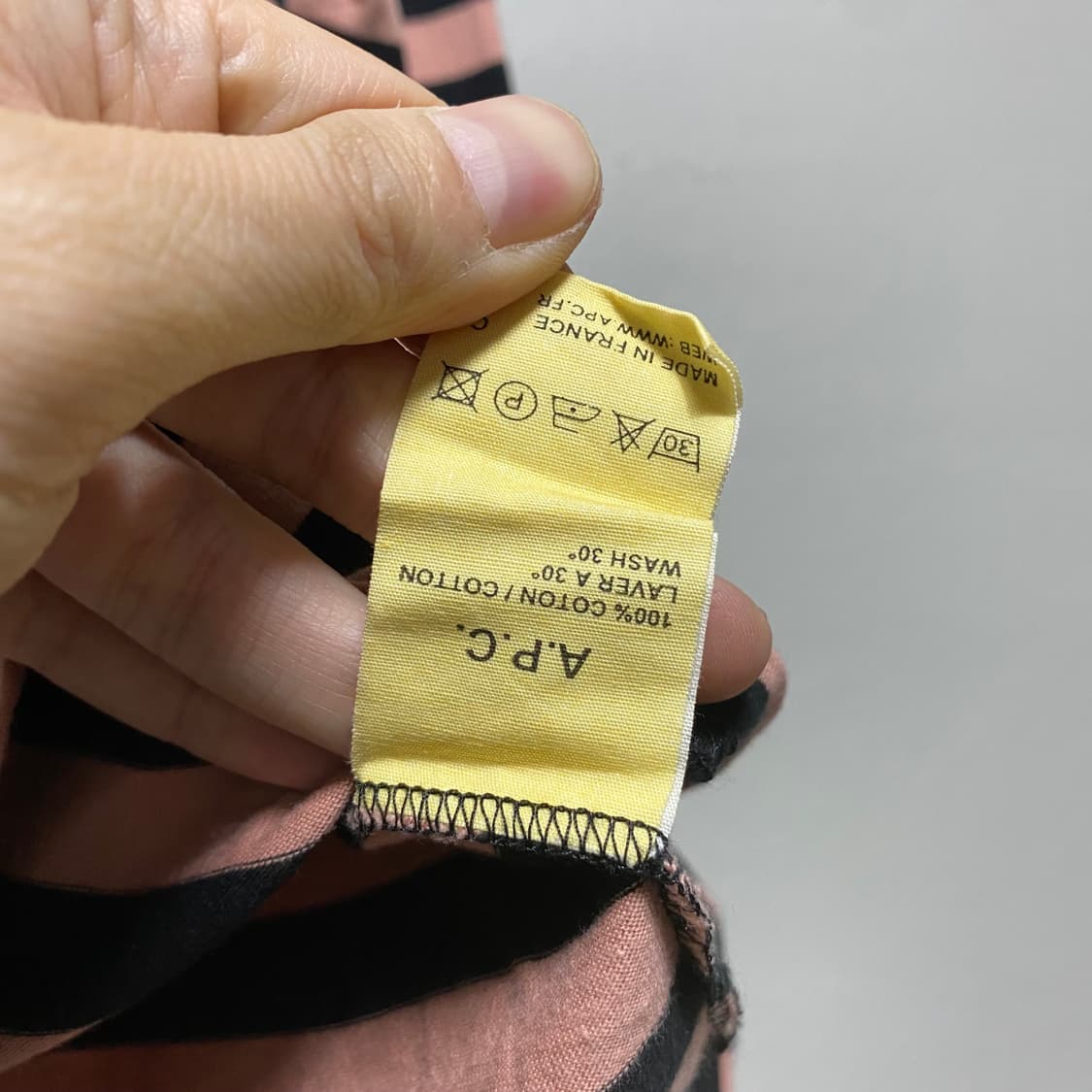 아페쎄 디자인 터틀넥 티셔츠 상품이미지7