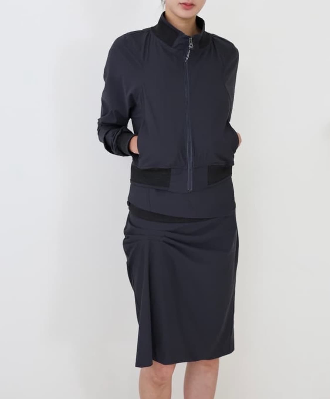 ulikasanctus 울리카상투스 brace pintuck skirt 상품이미지3