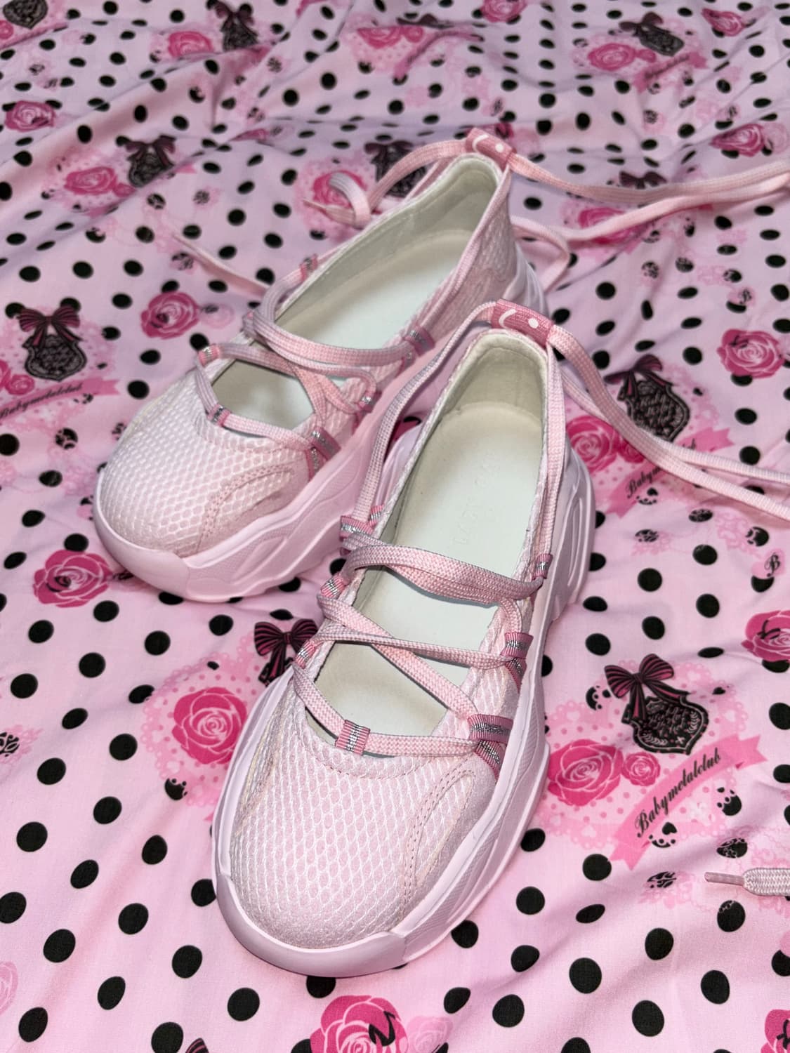 핑크 레이스업 통굽 스니커즈 로리타 히메갸루 상품이미지1
