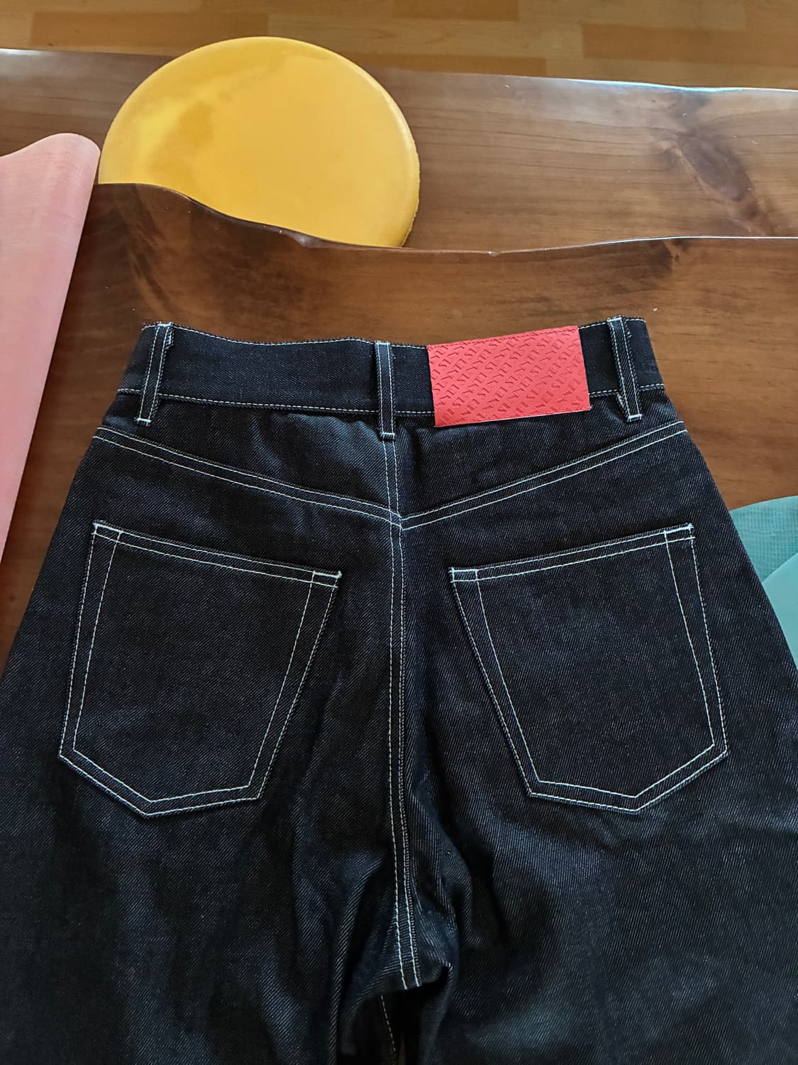 써네이 클래식 데님 팬츠 s 사이즈 상품이미지3