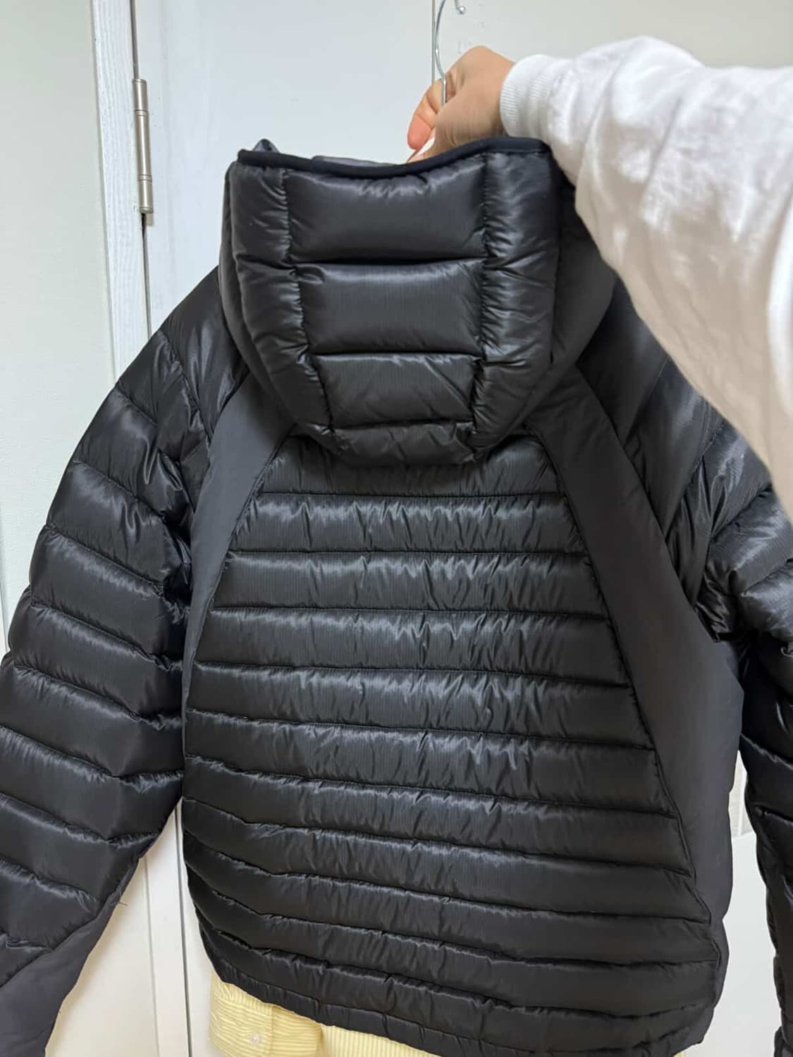 24FW 산산기어 패널드 푸퍼 자켓 블랙 상품이미지4