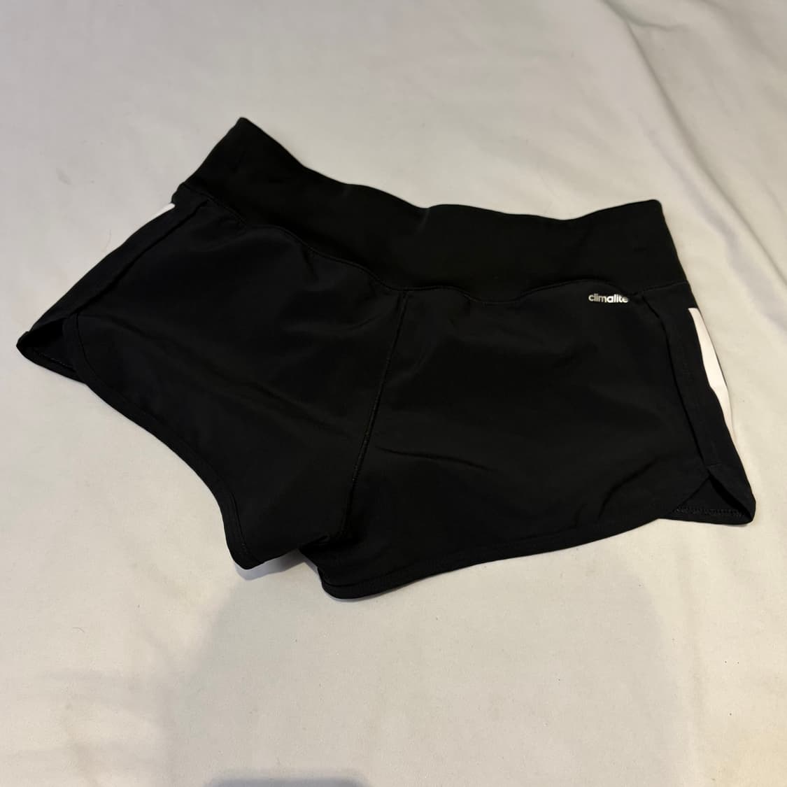 아디다스 블랙 돌핀팬츠 숏팬츠 상품이미지3