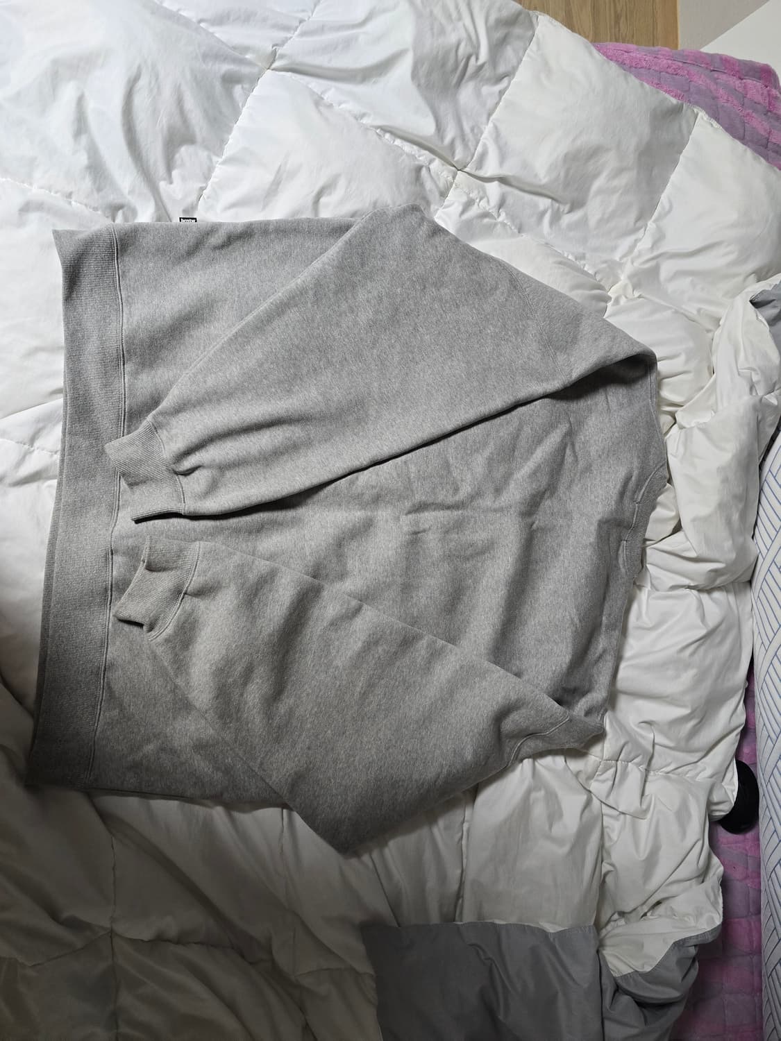 본투윈 워크아웃 맨투맨 기모 회색 상품이미지2