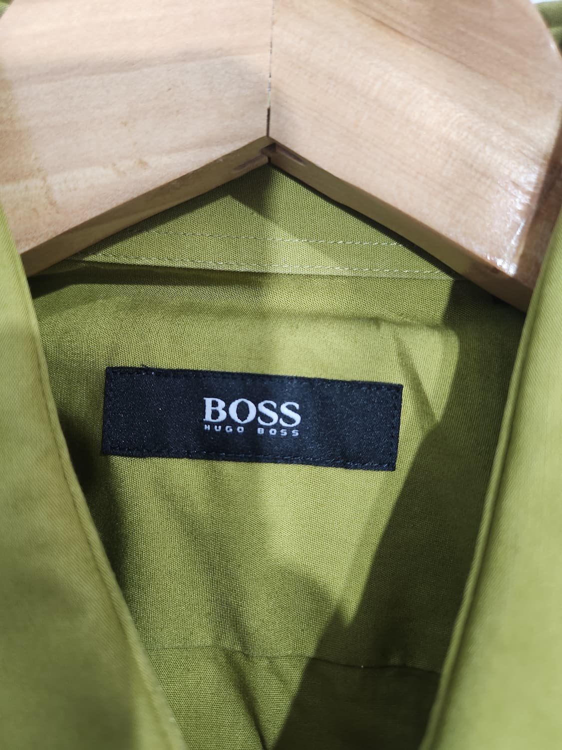 BOSS 휴고보스 올리브 그린 셔츠 16.5 정품 상품이미지4