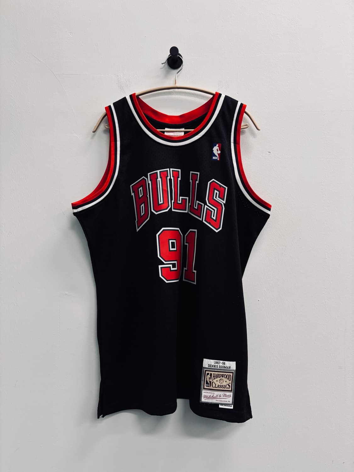 NBA 미첼앤네스 시카고 불스 97-98 데니스 로드맨 유니폼 상품이미지1