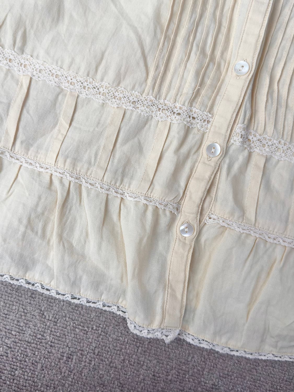 사만사모스 모리걸 핀턱 레이스블라우스 상품이미지3