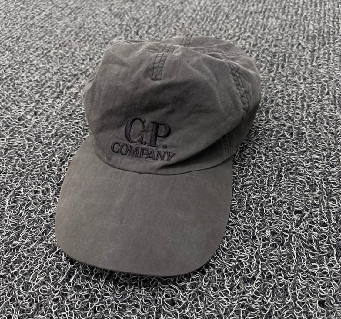 CP컴퍼니 모자 58사이즈 (Dark색상) 상품이미지1