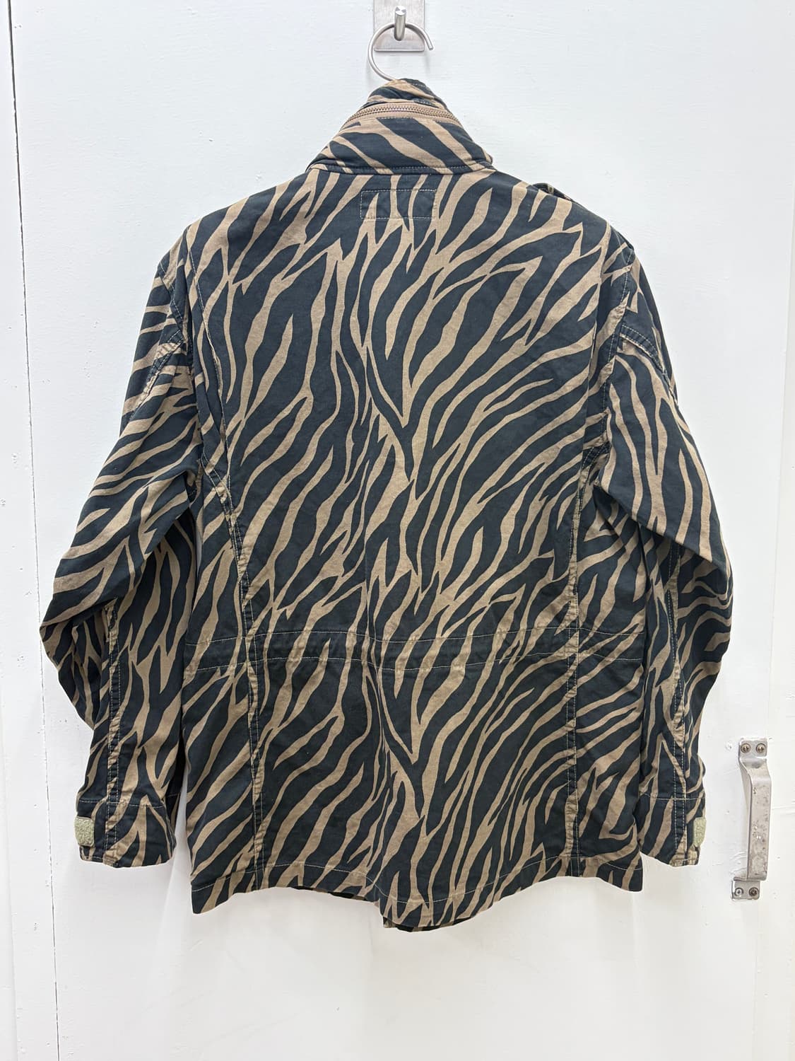 히스테릭 글래머 레오파드 필드 자켓 상품이미지4