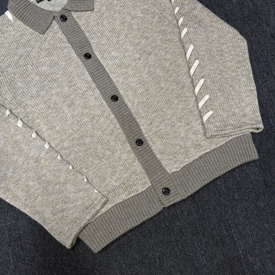 앤더슨벨 언브리치 레이스 업 가디건  상품이미지3