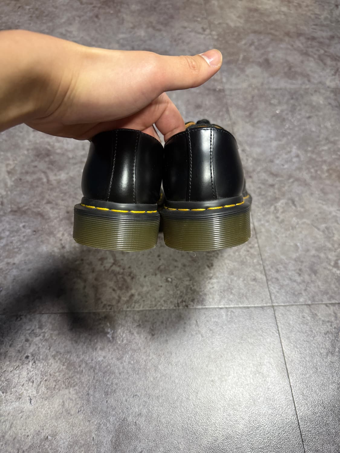 닥터마틴 1461 스무스 240 새상품급 상품이미지3