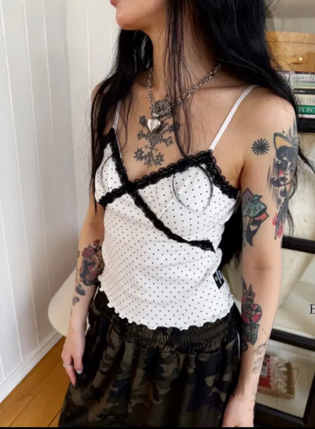 더미스테리어스호텔 도트나시 새상품 상품이미지2