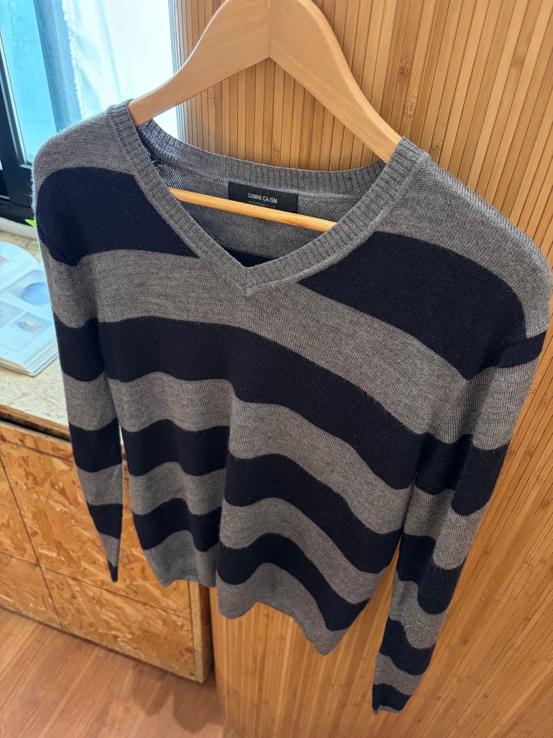 COMME ÇA ISM Stipre V neck Knit 상품이미지3
