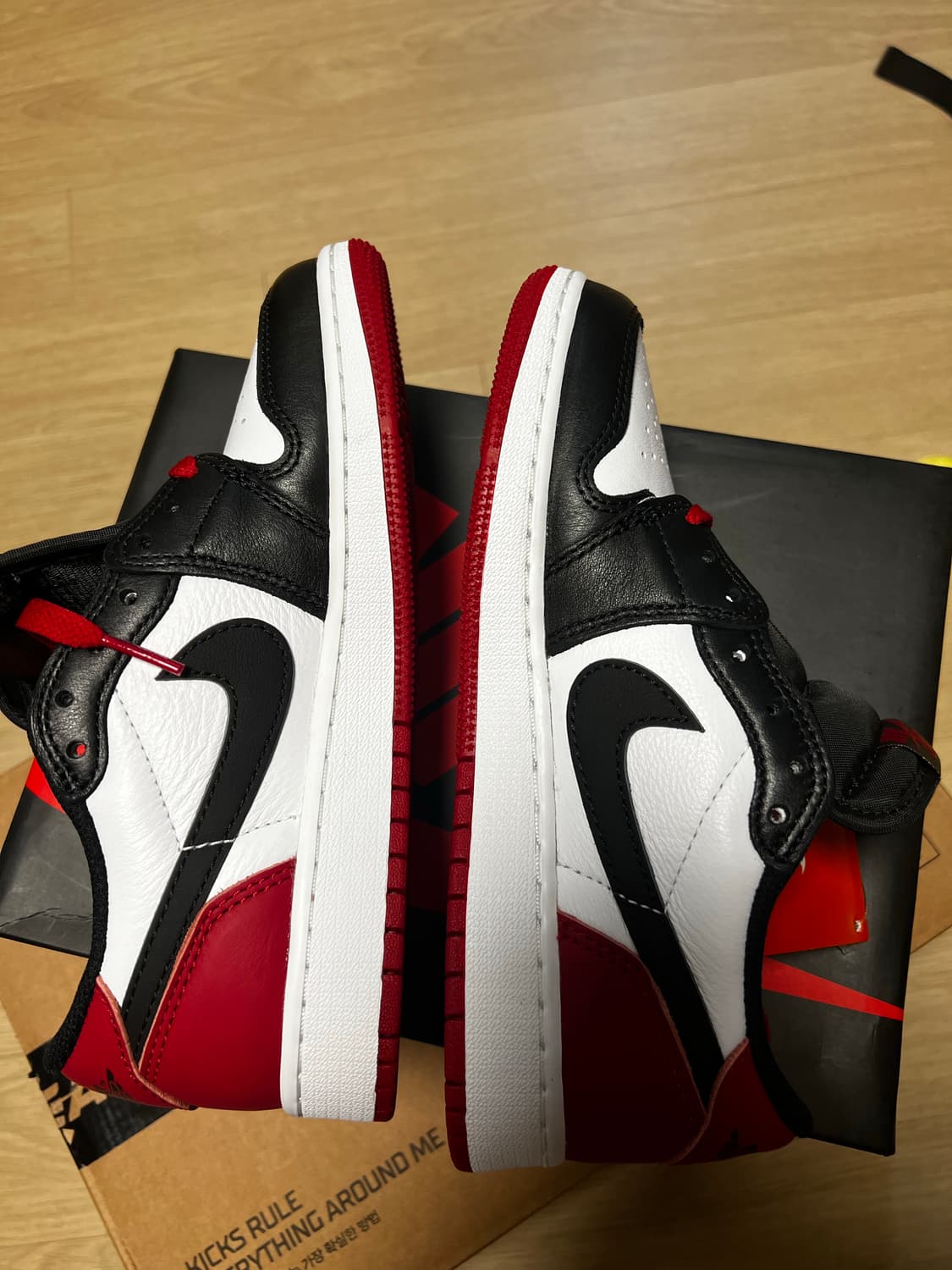 (GS) 조던 1 레트로 로우 OG 블랙토 230 4Y 상품이미지6