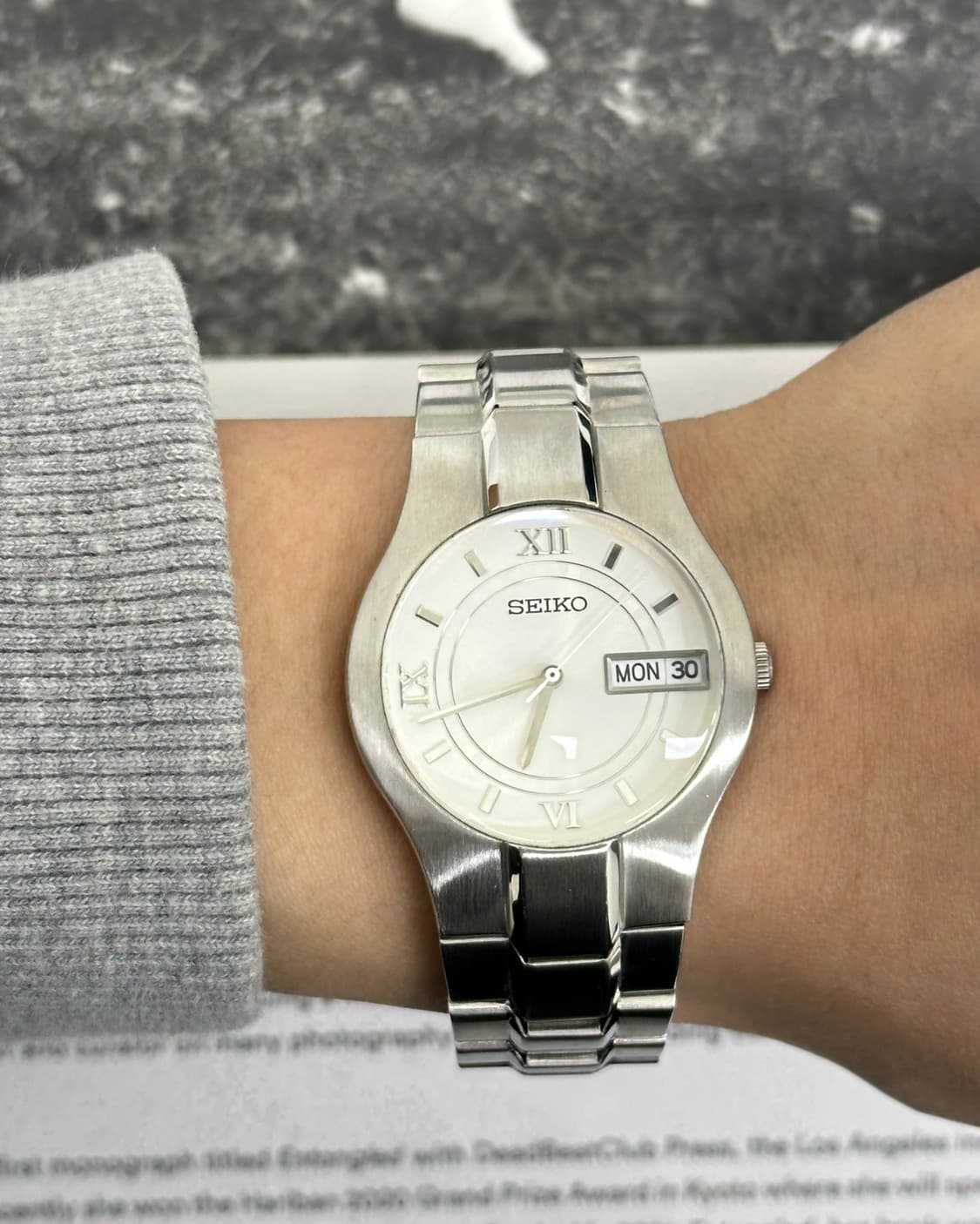 세이코 라운드 쿼츠 시계 상품이미지9