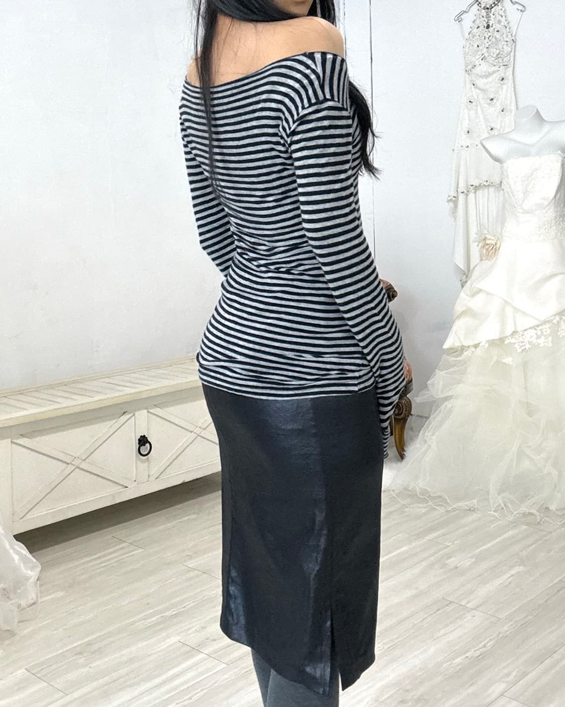 Black and gray stripe long sleeve  상품이미지4