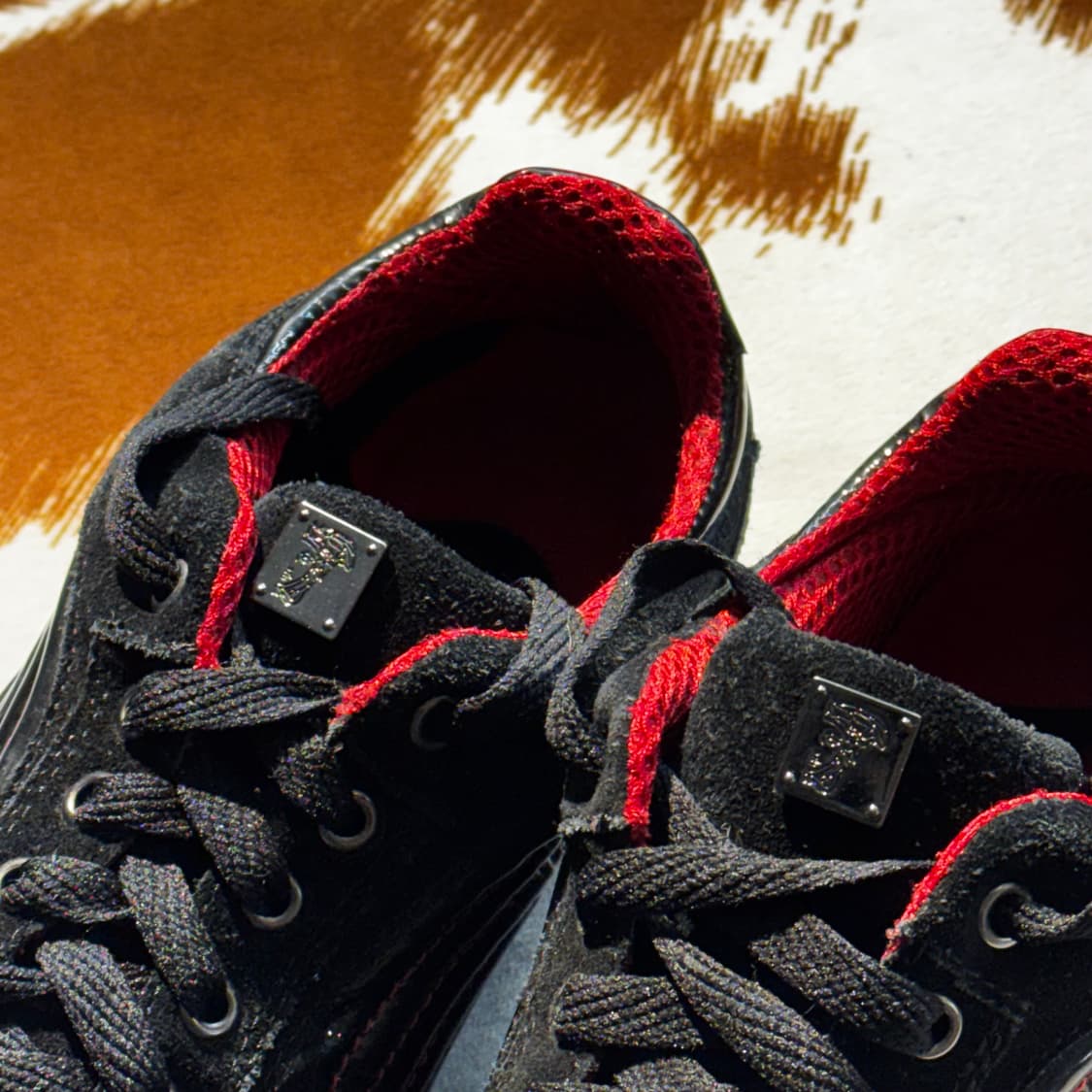 베르사체 컬렉션 스웨이드 스니커즈 44 (285) 상품이미지4