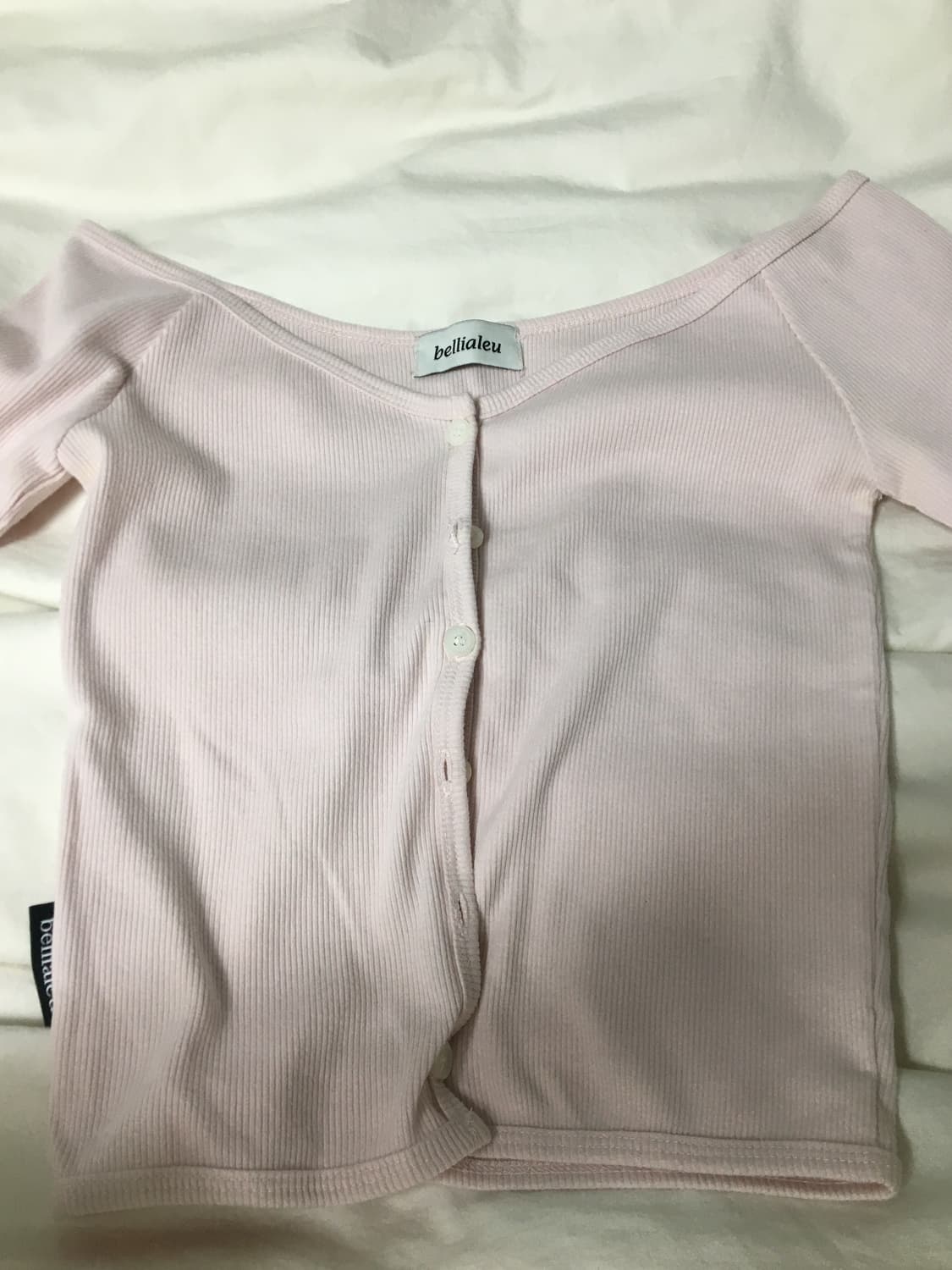 벨리아르 오프숄더 가디건 상품이미지1