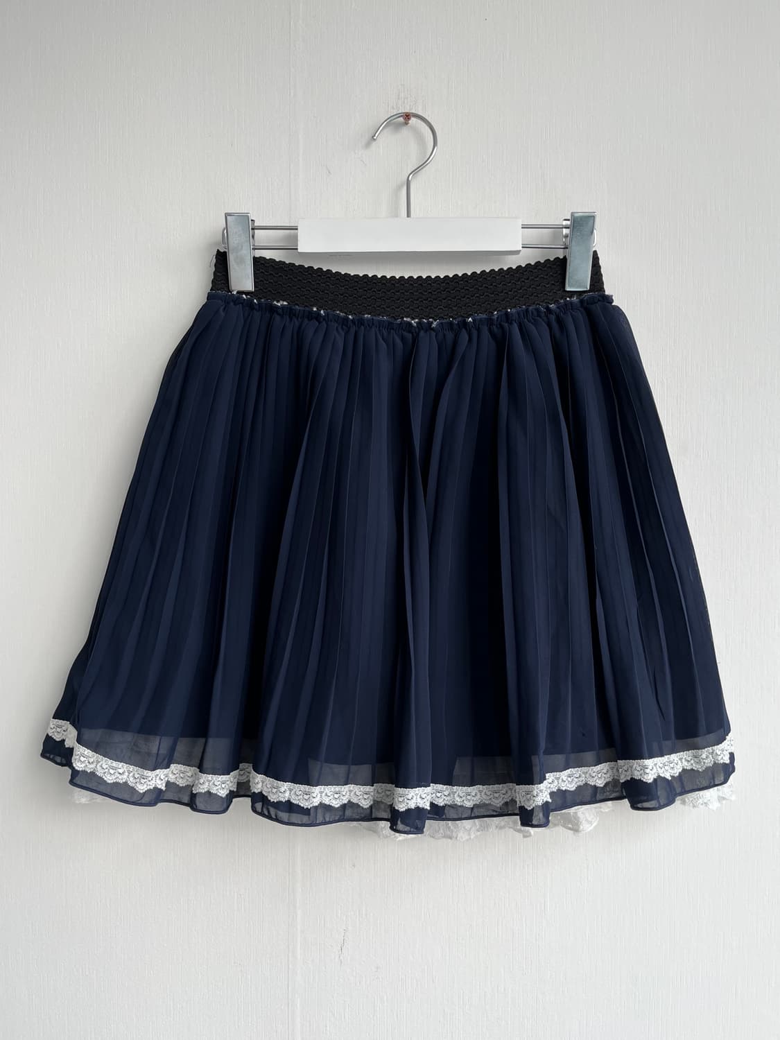 네이비 플리츠 레이스 스커트 상품이미지1