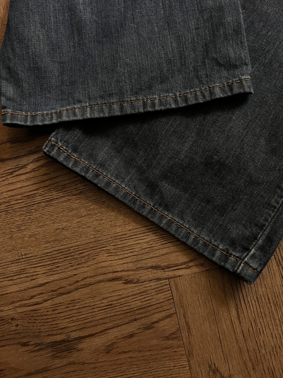 [36]리바이스 569 와이드핏 빈티지 워싱 생지 데님 팬츠 상품이미지4