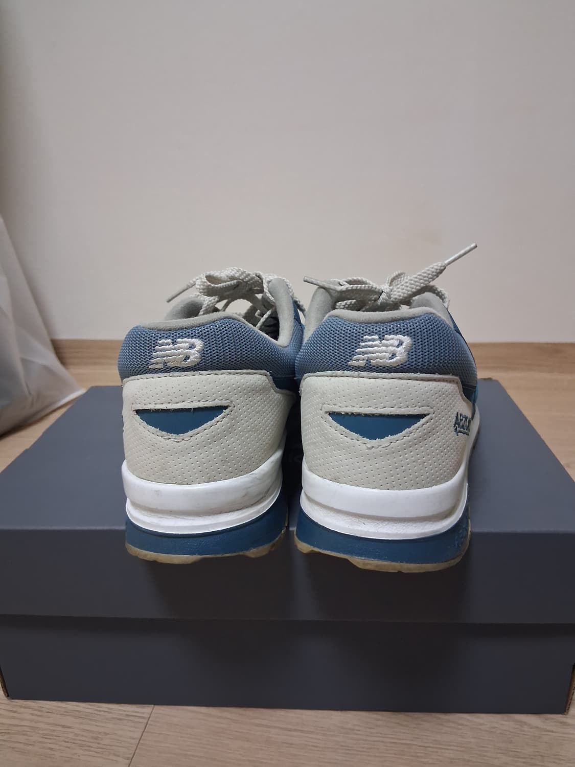 뉴발란스 1600 스웨이드 블루 265 상품이미지4