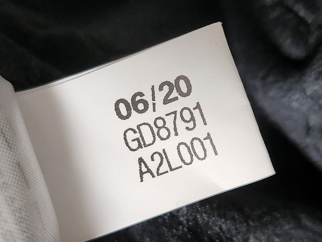 아디다스 넥워머

여러 중고사이트에도 같이 판매하고 있어서 삭제되면 팔린 상품이미지6