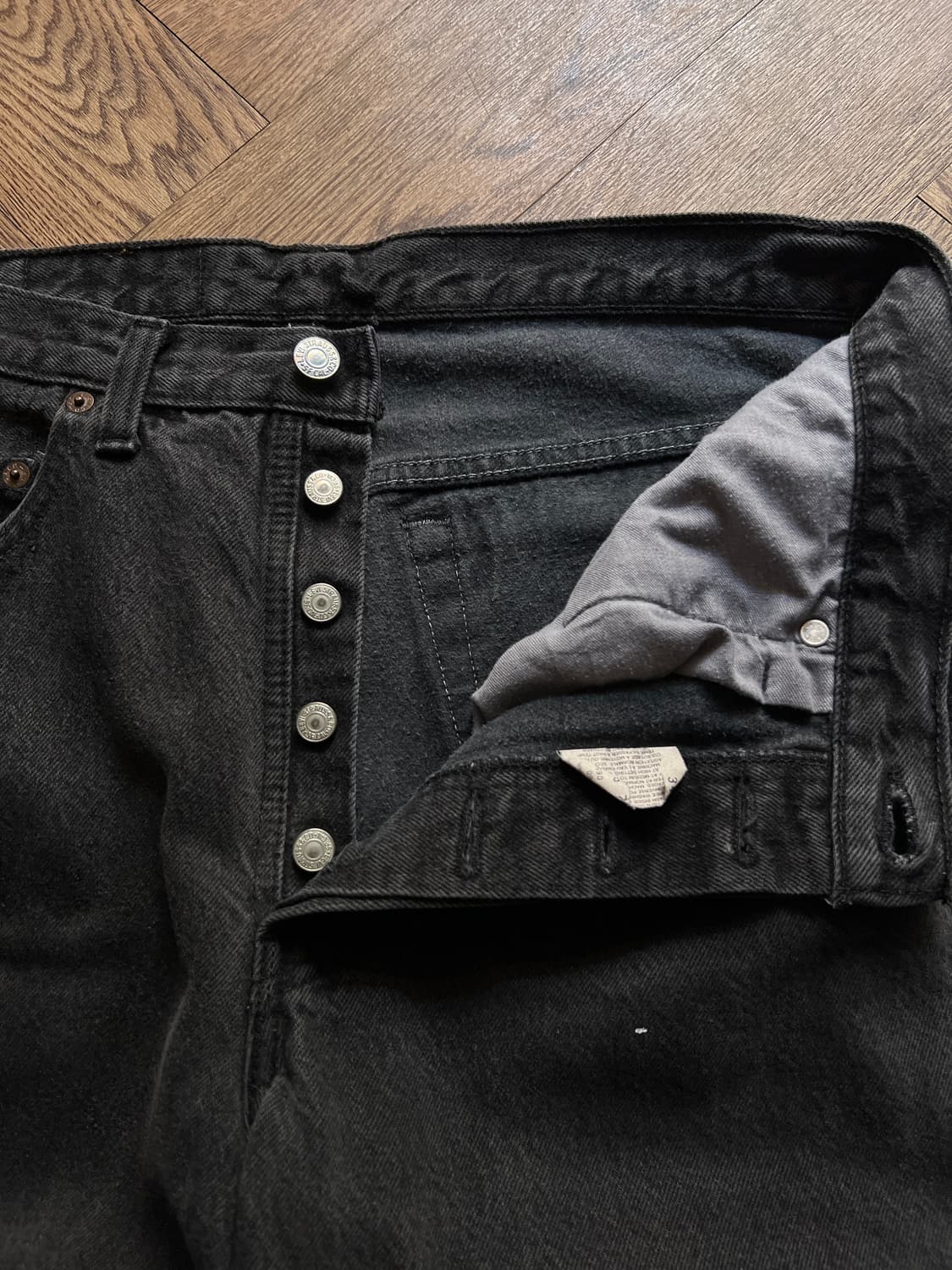 [34]리바이스 501 캐나다제 빈티지 페인팅 흑청 데님 팬츠 상품이미지3