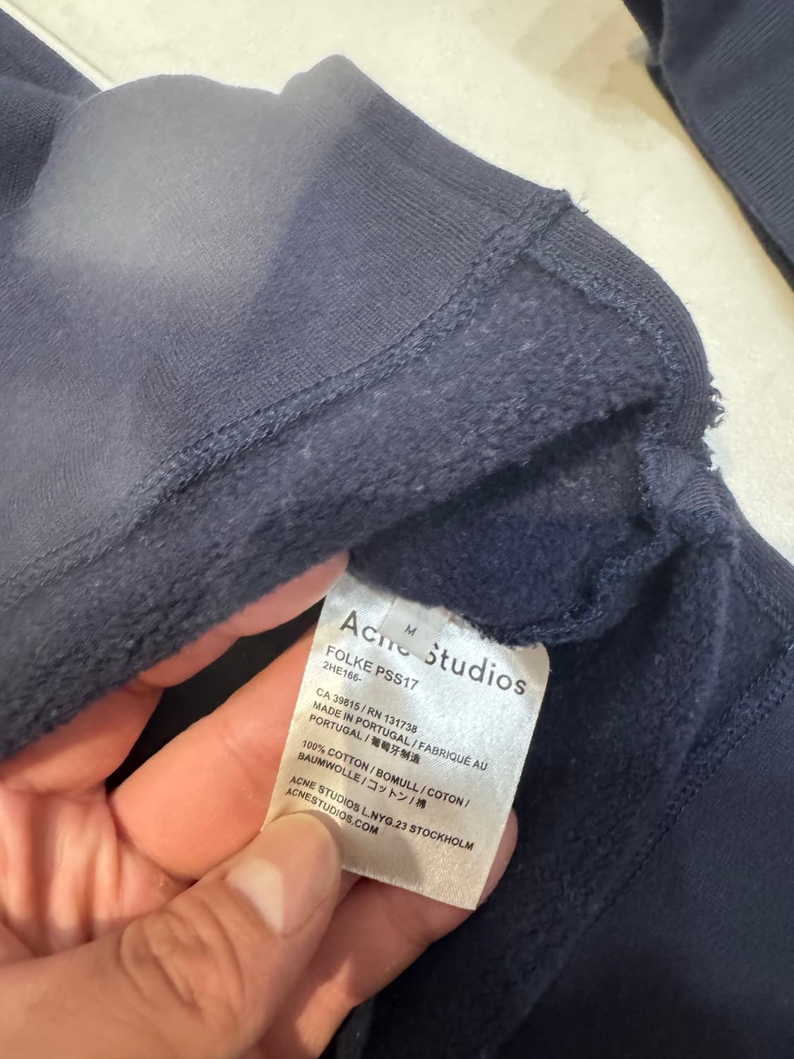 아크네 맨투맨 M 상품이미지3