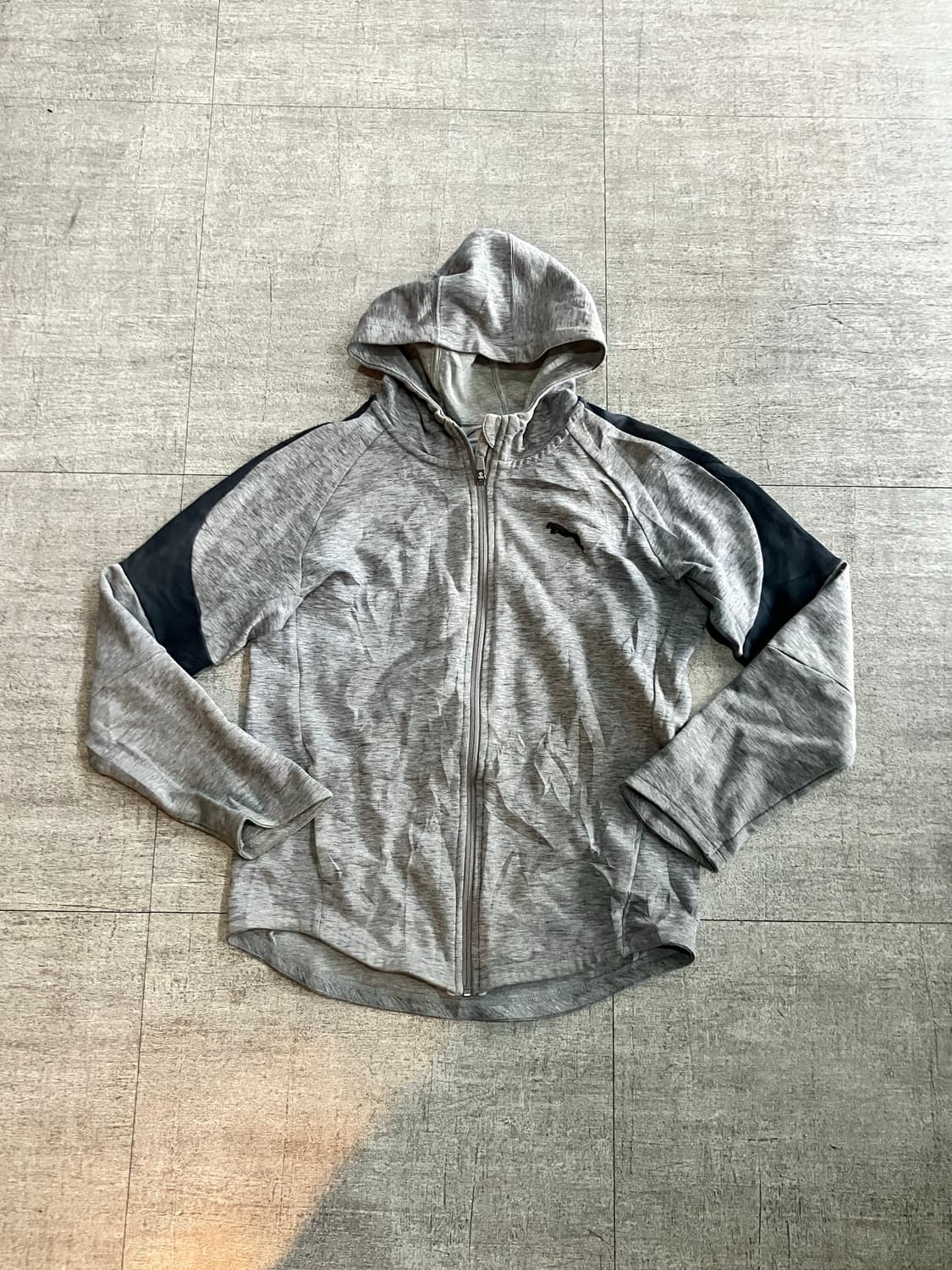 Puma 푸마 올드스쿨스트릿 사이드라인 러닝자켓 상품이미지1