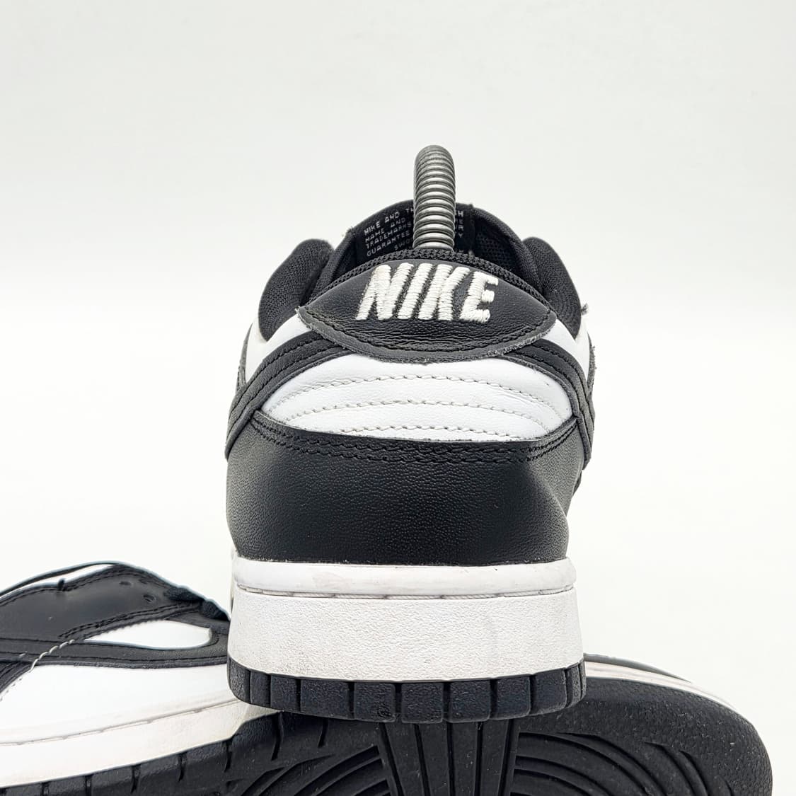  나이키 덩크 로우 레트로 블랙 (270) 상품이미지2