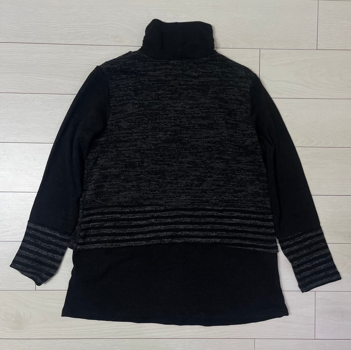 토글 레이어드 검정 긴팔 니트 모리걸 상품이미지2