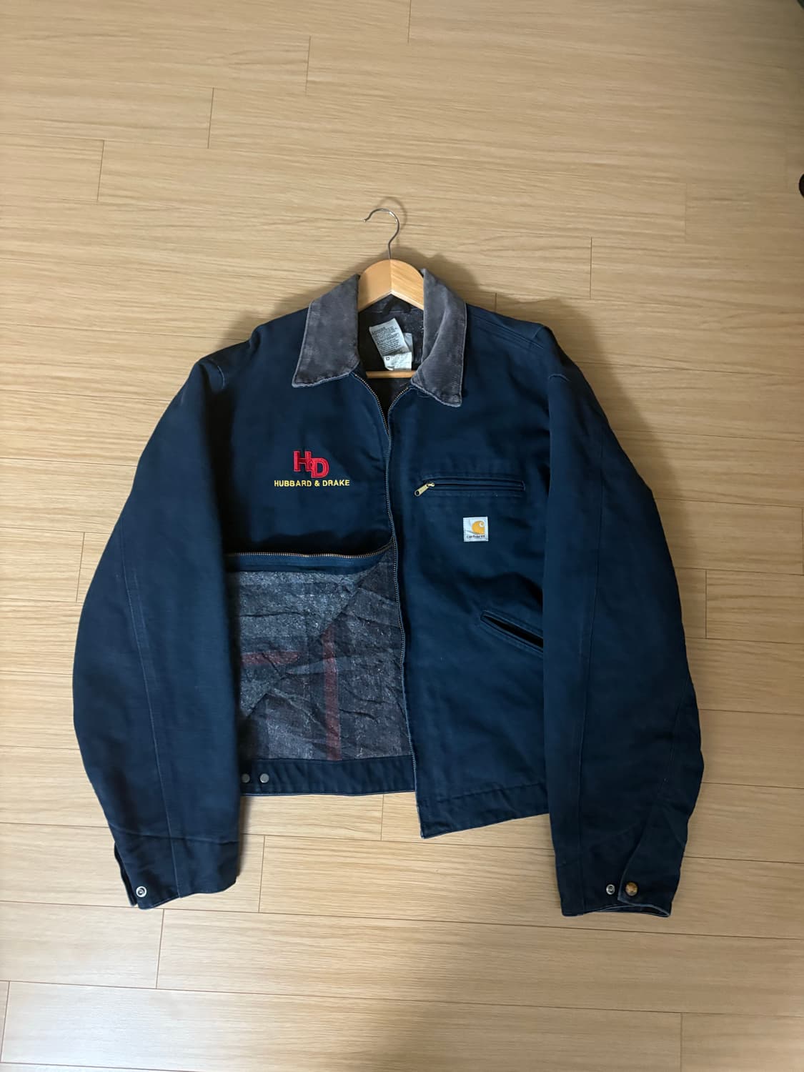 칼하트 디트로이트 워크 자켓 상품이미지1