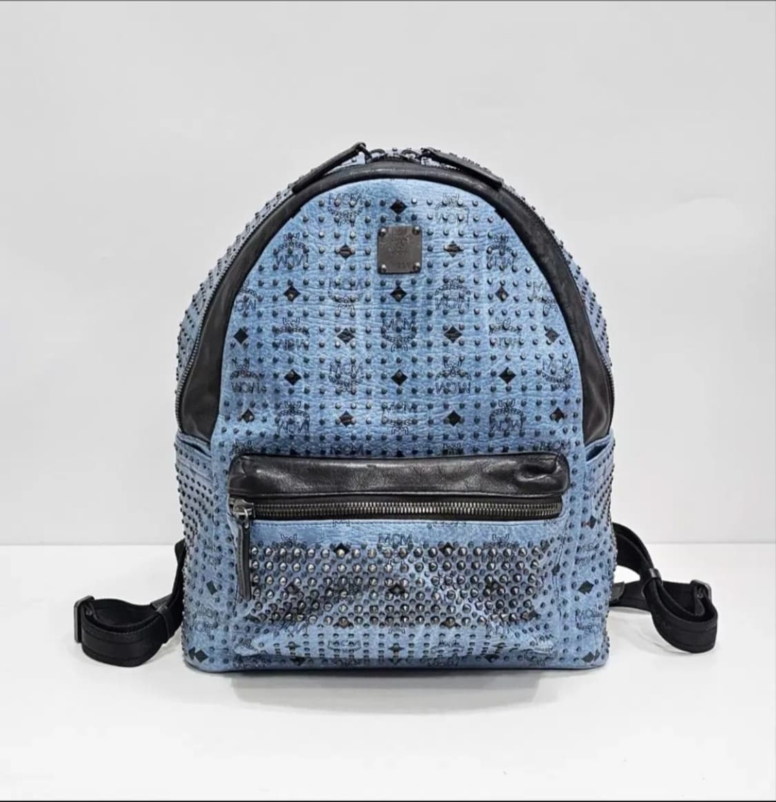 MCM 스타크 스페셜 미듐 백팩 / 블루
 상품이미지1