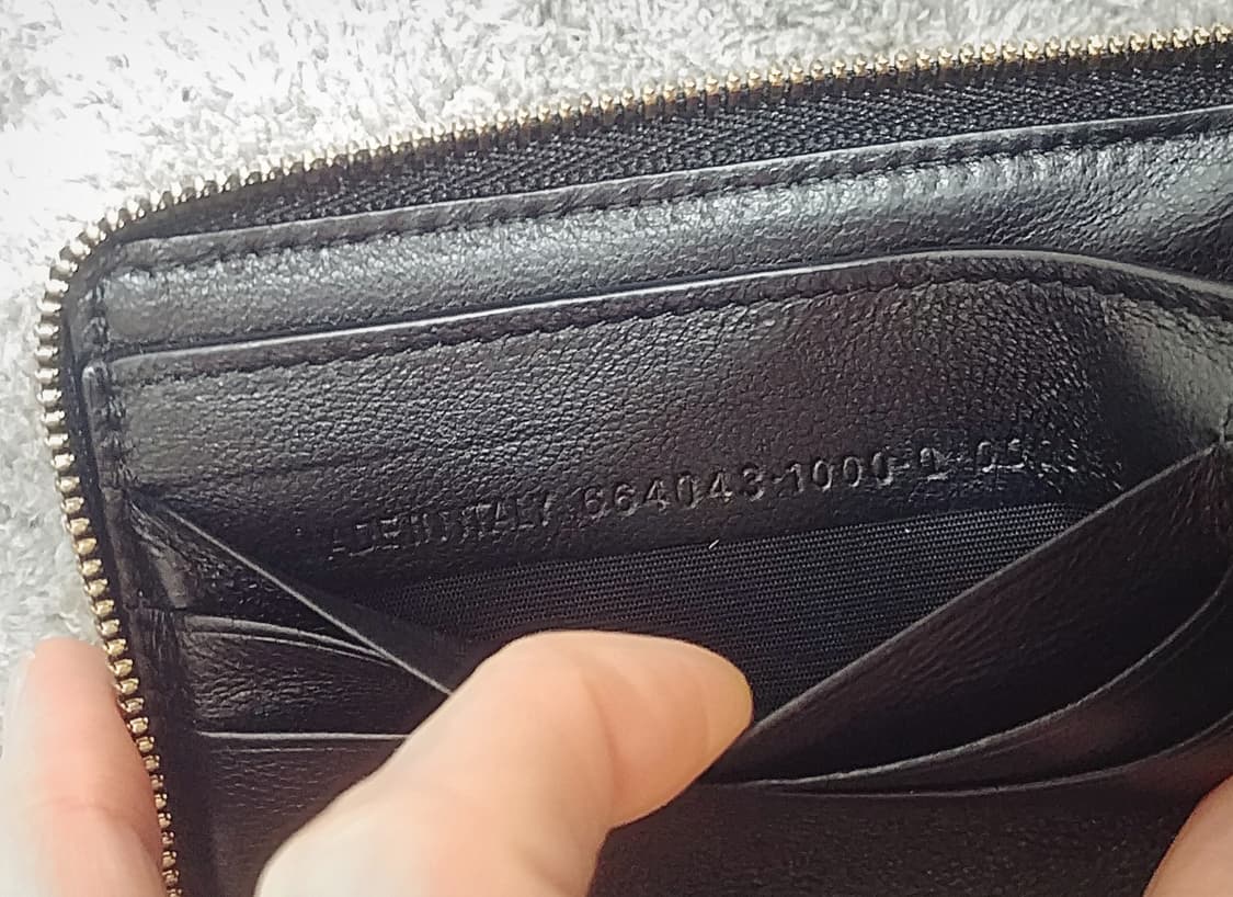 발렌시아가BALENCIAGA 참장식 지퍼반지갑/블랙 상품이미지7