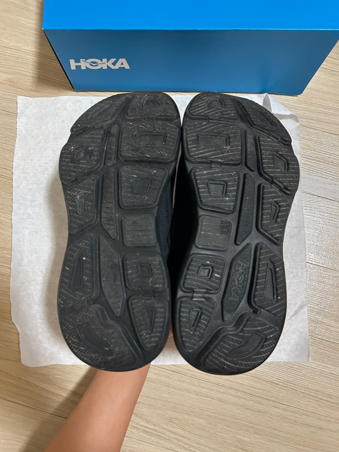 (1회착용) 호카 본디 9 블랙 - 레귤러 [275] 상품이미지7