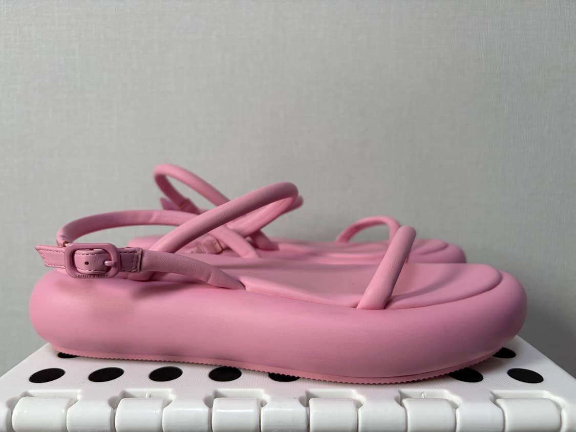 찰스앤키스 케이코 플랫폼 샌들 245 상품이미지1