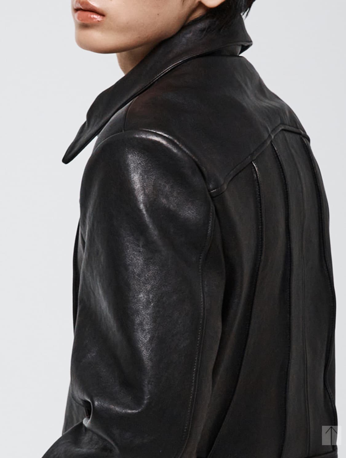 알렌느 핀턱 레더 자켓 2사이즈 상품이미지2