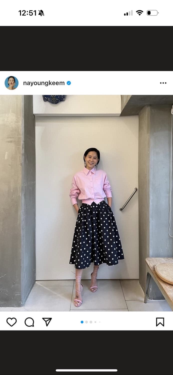 앤유 핑크 크롭셔츠 상품이미지1