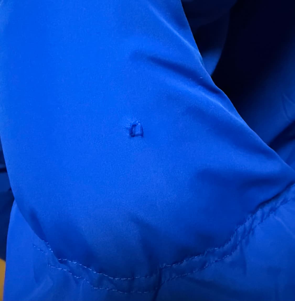 아더에러 클레이드 패딩 조끼 블루 A3 상품이미지6