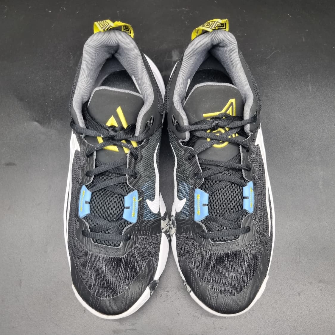 나이키 이모탈리티 블랙 농구화245 상품이미지2