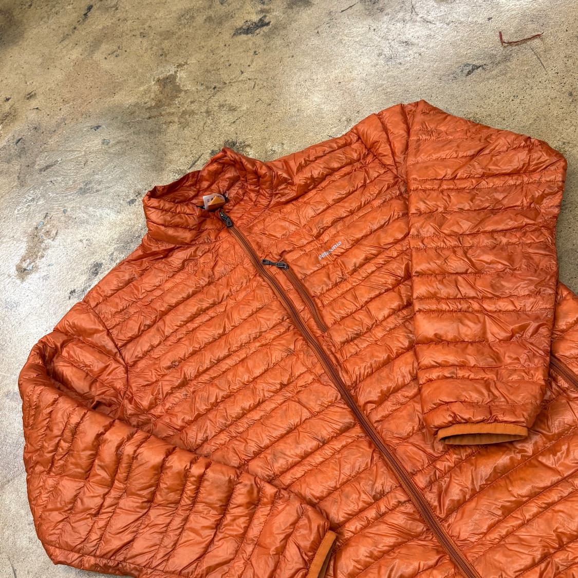 [정품] 파타고니아 오렌지색 경량 패딩 자켓 b16 상품이미지1