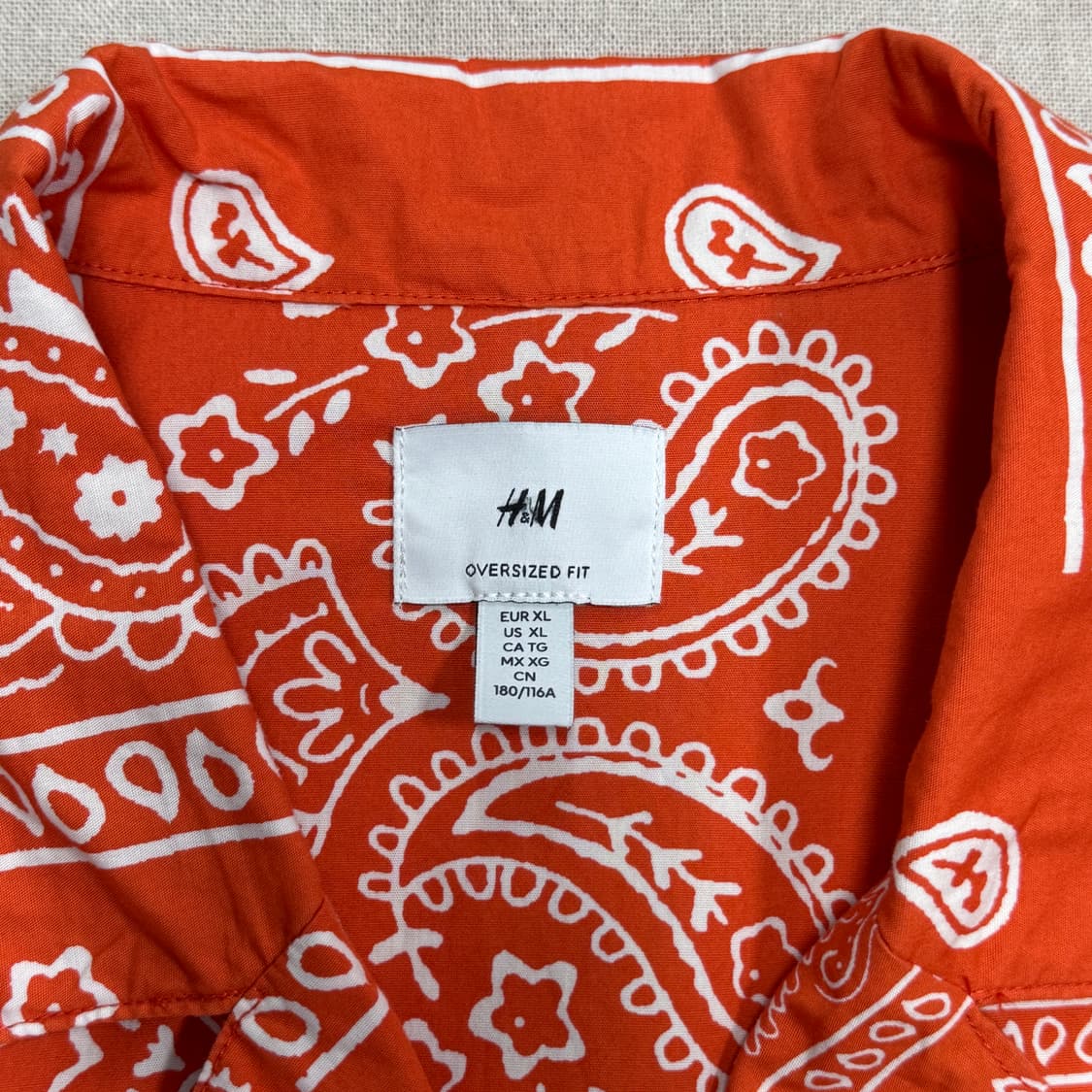 H&M 페이즐리 오렌지 반팔 셔츠 XL 상품이미지5