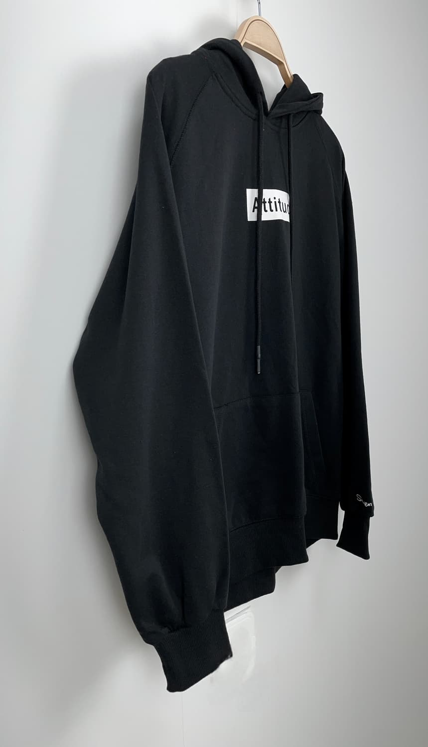 세븐 퍼센트(Seven Percent) 애티튜드 박스 로고 후드티 상품이미지3