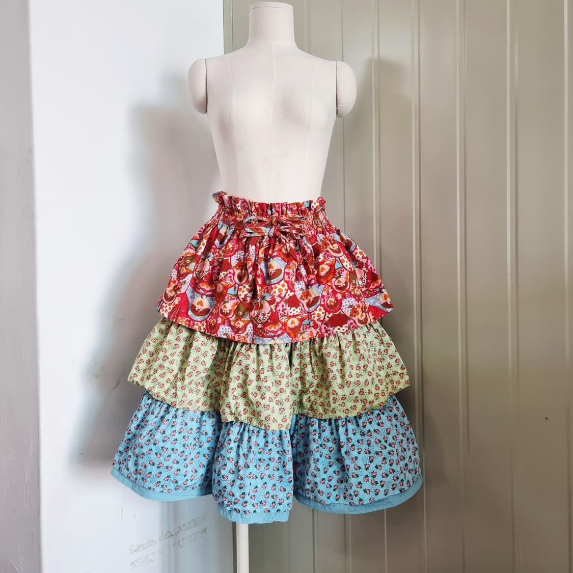 오일릴리 Oilily 코듀로이 플라워 캉캉 스커트 밴딩 치마 / 상태완벽 상품이미지4