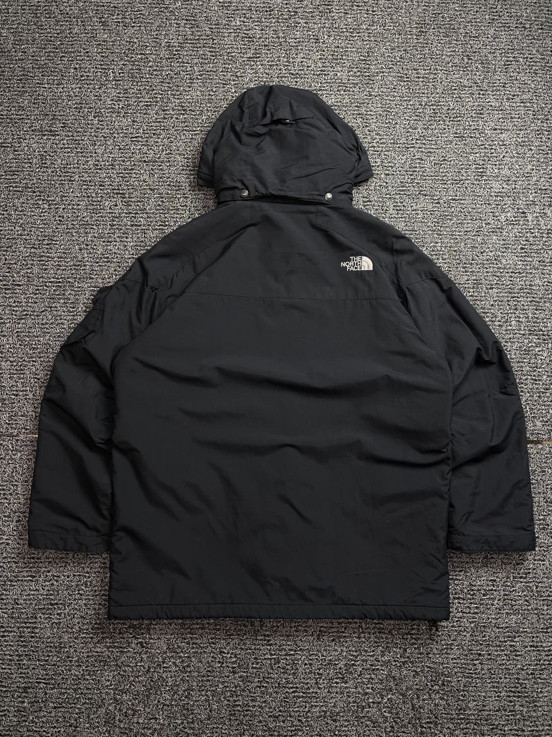 노스페이스 멀티 포켓 고프코어 마운틴 자켓 블랙 1986 상품이미지5