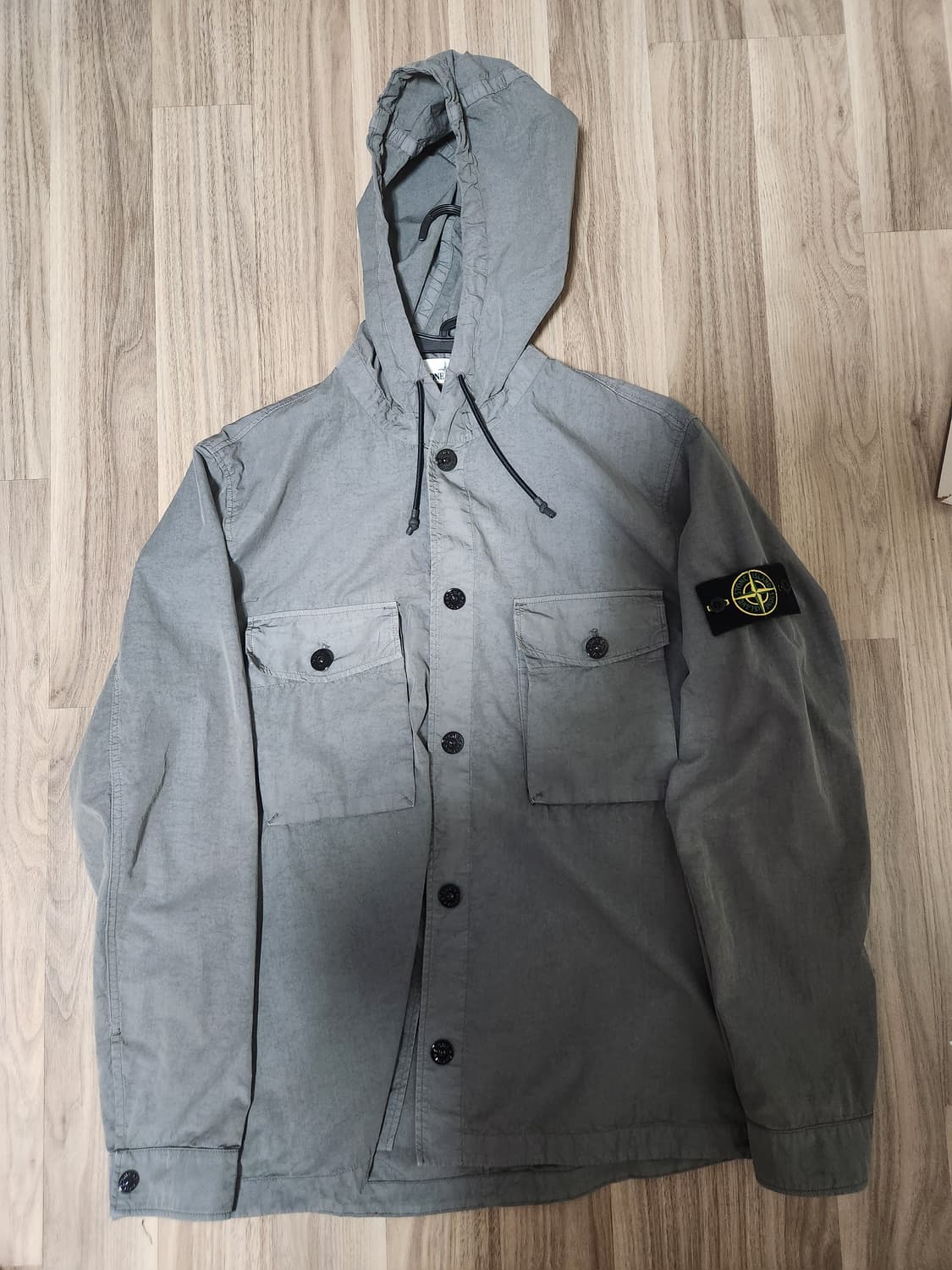 (L) 20ss 스톤아일랜드 후드 오버셔츠 상품이미지2