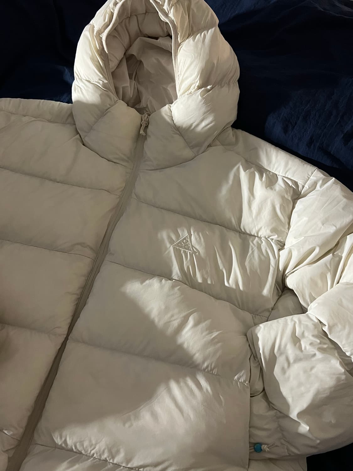 나이키 acg 루나레이크 패딩 팝니다! 상품이미지1