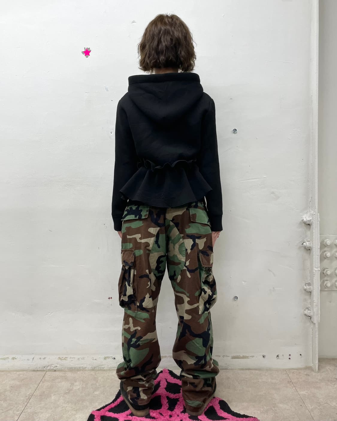 Shirring Decorated Black Hooded Zip-Up 상품이미지7